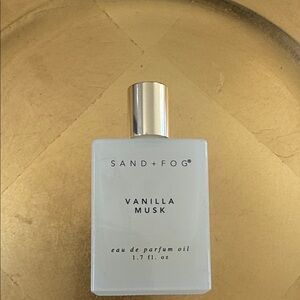 Vanilla Musk Eau de Parfum Oil sand and fog